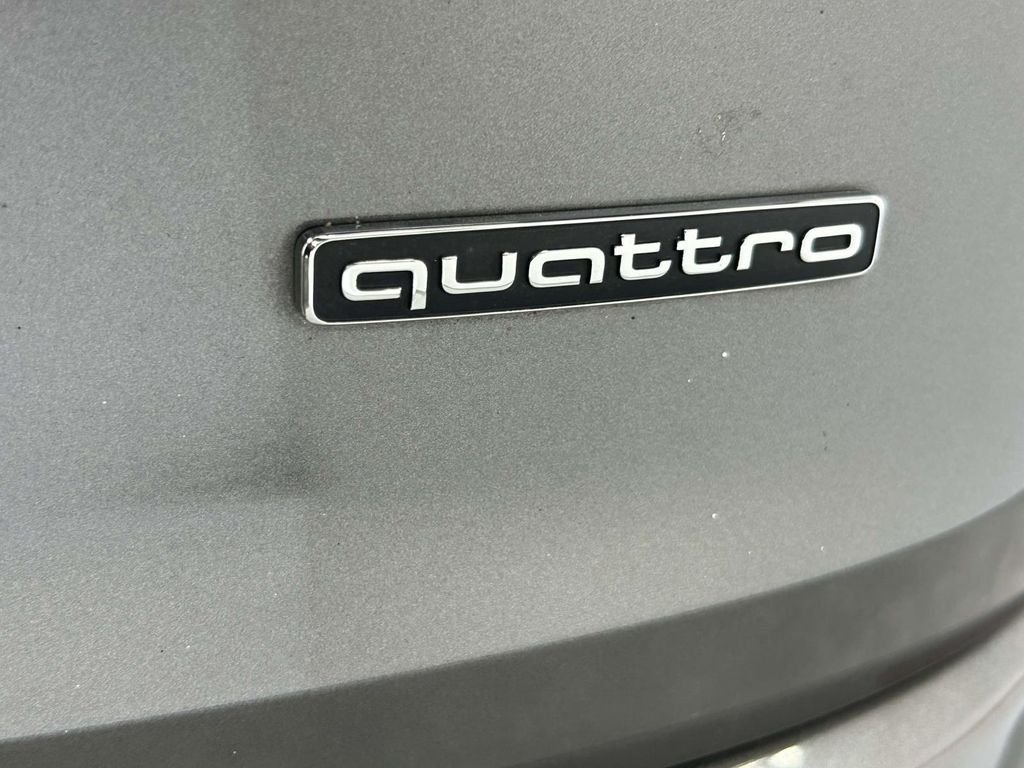 Used 2024  Audi 55 Premium Plus image 11