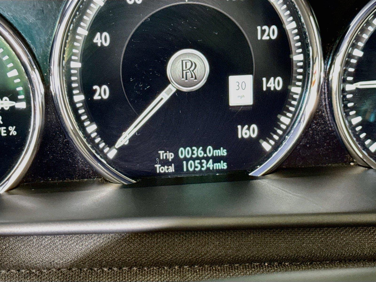 Used 2020 Black Diamond Rolls-Royce Starlight Headliner | 26