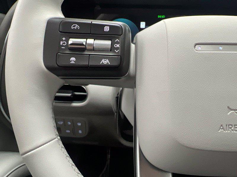 New 2027 Red Hyundai SEL Premium image 23