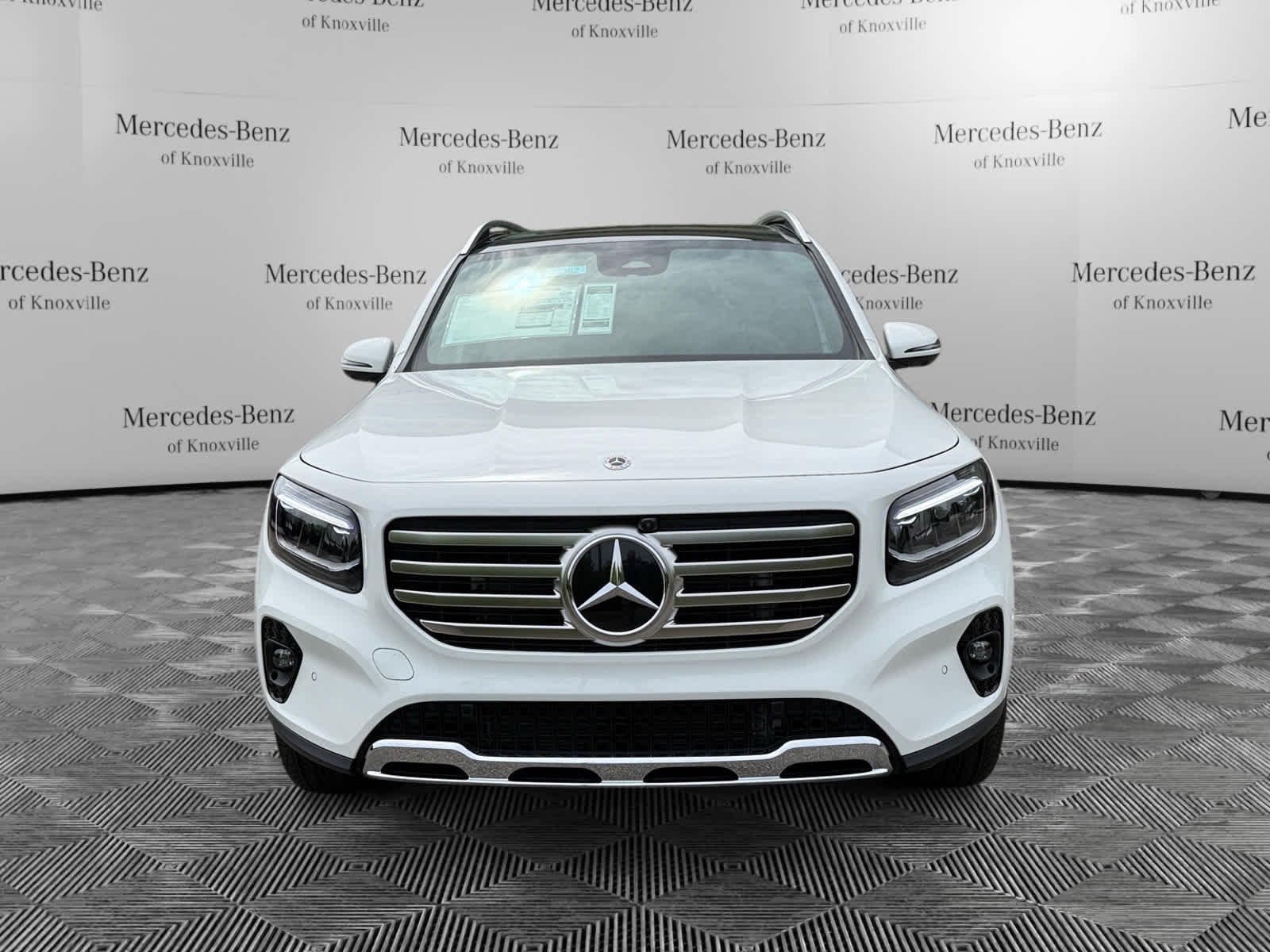 New 2026 Polar White Mercedes-Benz GLB 250 image 7