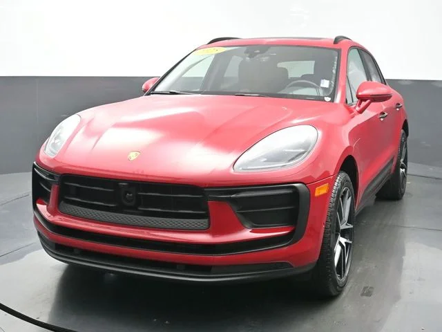 Pre-Owned 2025 Porsche Macan Base