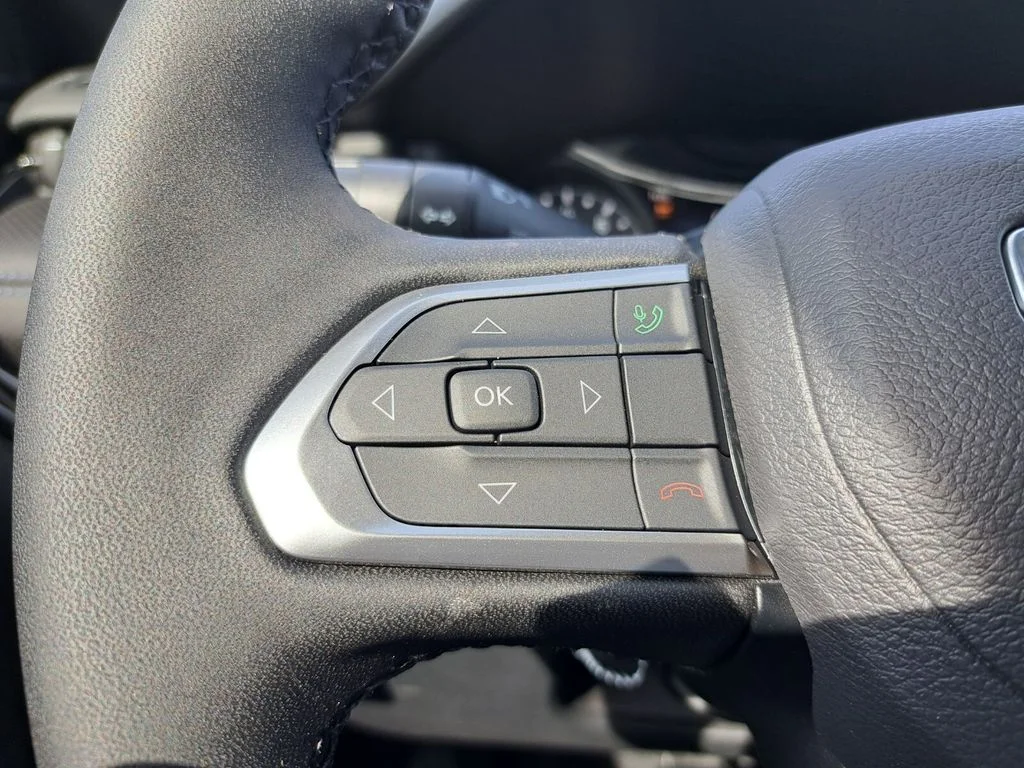 New 2026 Blue Jeep Latitude image 15