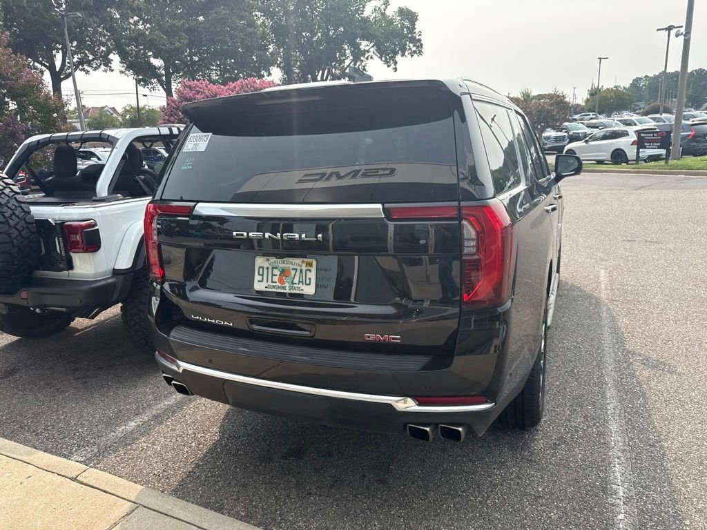 Used 2025 Black GMC Denali image 10
