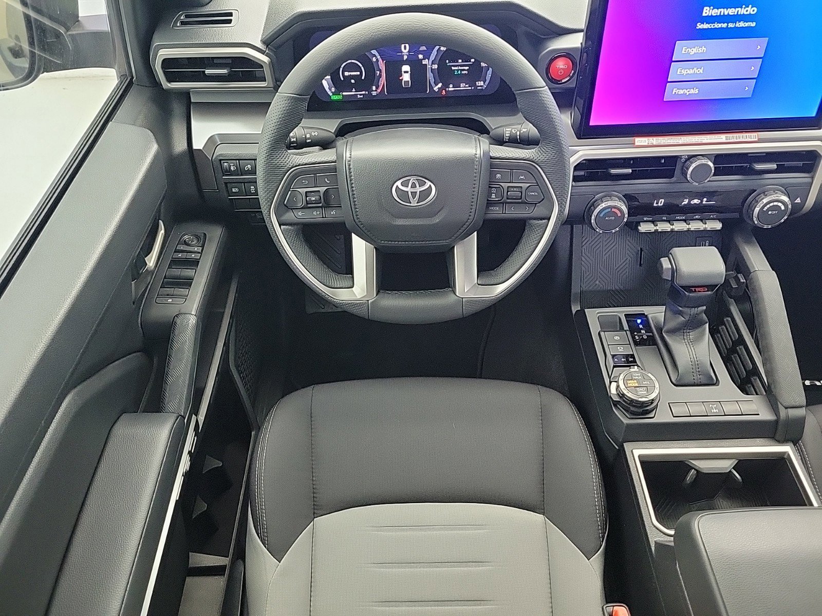 2025 Toyota Tacoma TRD Off Road - Photo 18