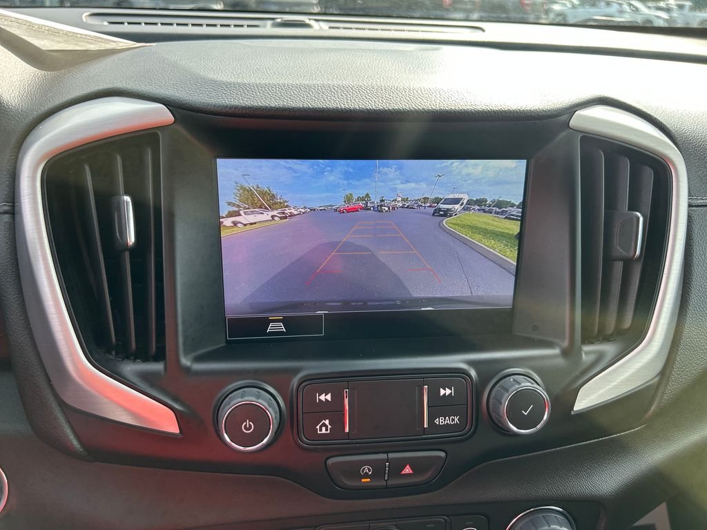 2024 GMC Terrain SLT - Photo 22