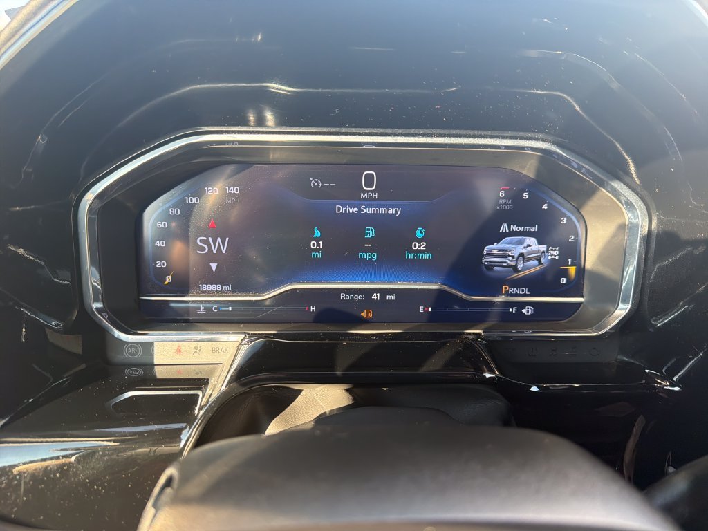 Used 2024 Gray Chevrolet LT image 20