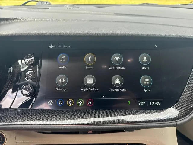 Used 2023 Sapphire Metallic Buick Essence image 20