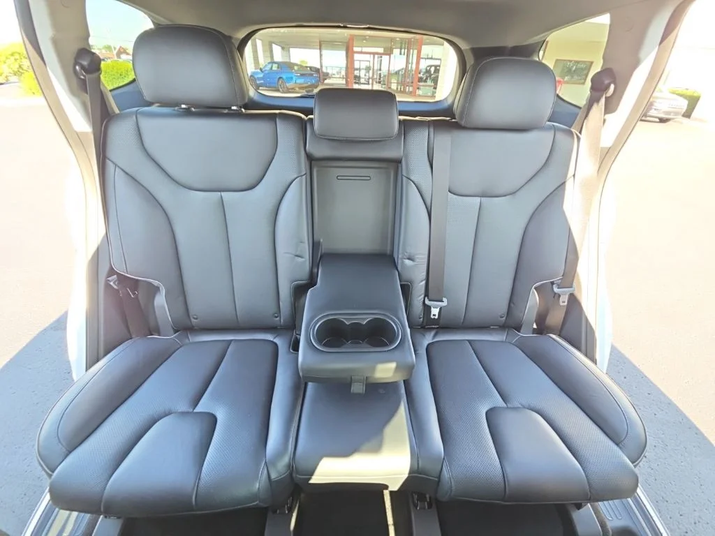 2021 Hyundai Santa Fe Limited - Photo 24