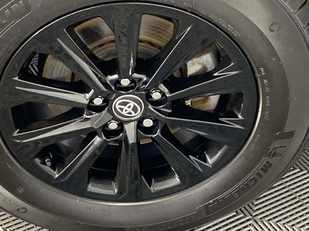 Used 2024 Pearl Toyota XLE image 27