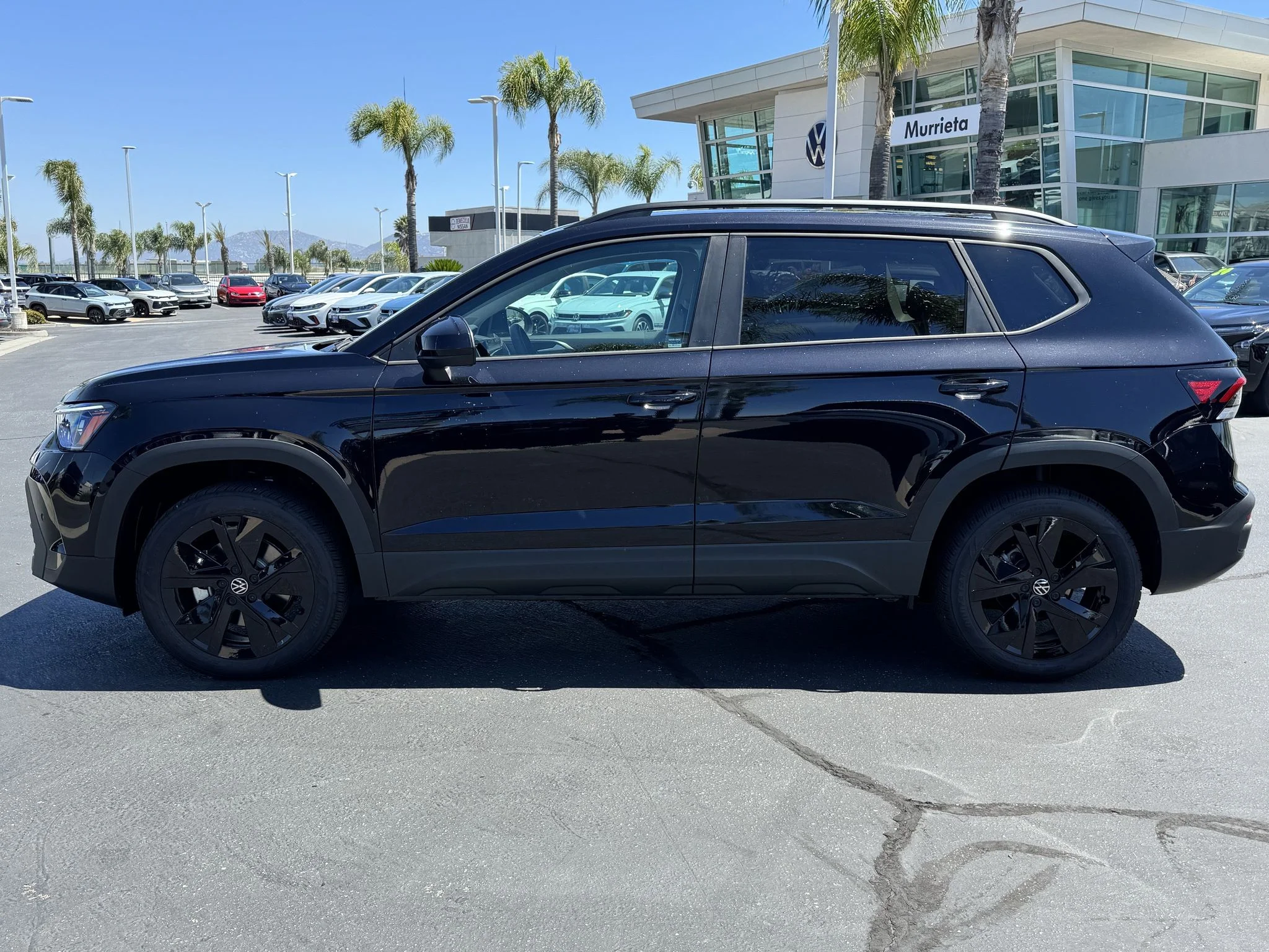 New 2026 Deep Black Pearl Volkswagen SE Black image 4