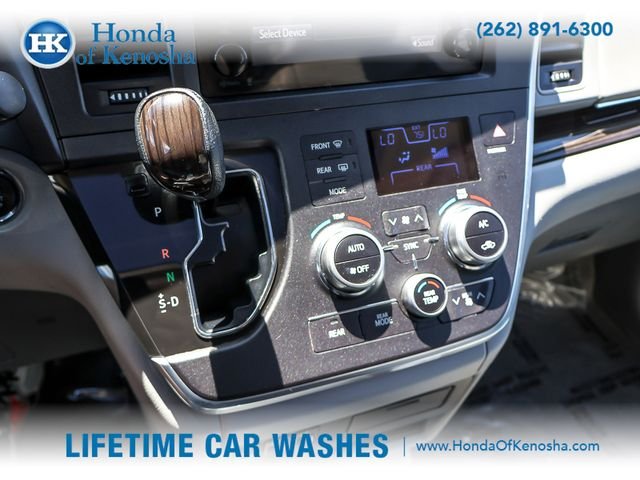 Used 2015 Predawn Gray Mica Toyota XLE image 20