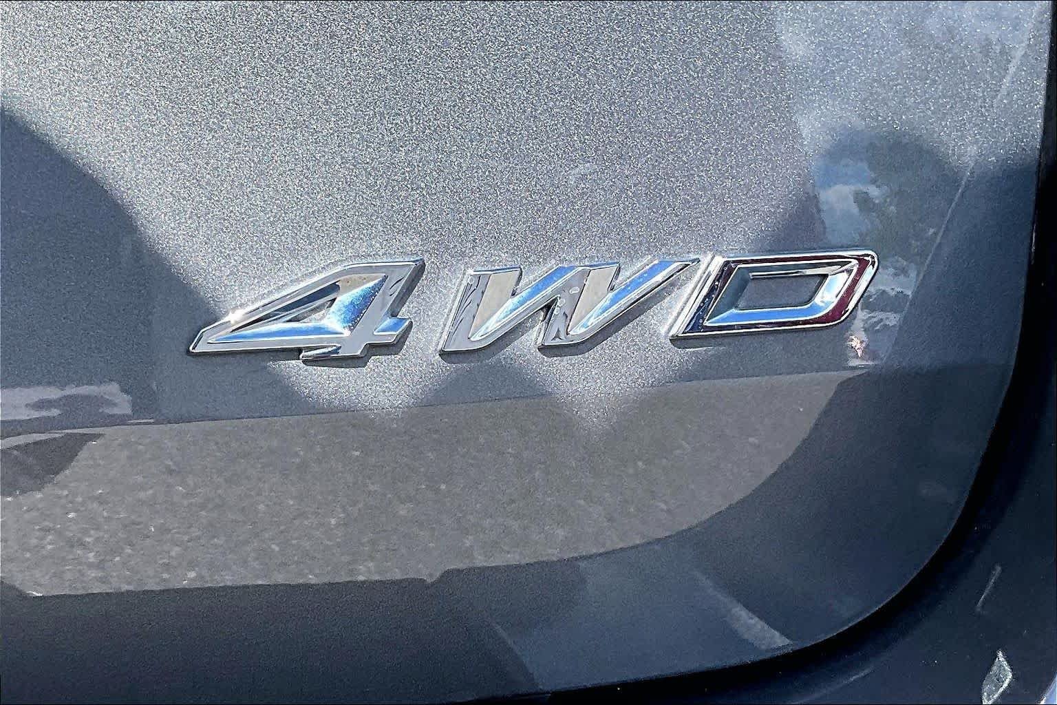 Used 2025 Carbonized Gray Ford ST-Line image 10