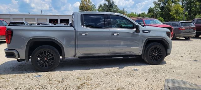 Used 2024 Gray GMC Elevation image 9