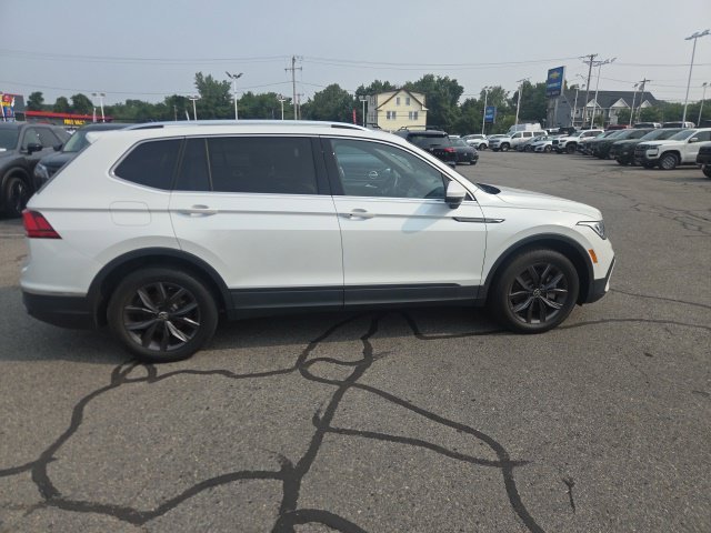 Used 2023 White Volkswagen 2.0T SE image 6