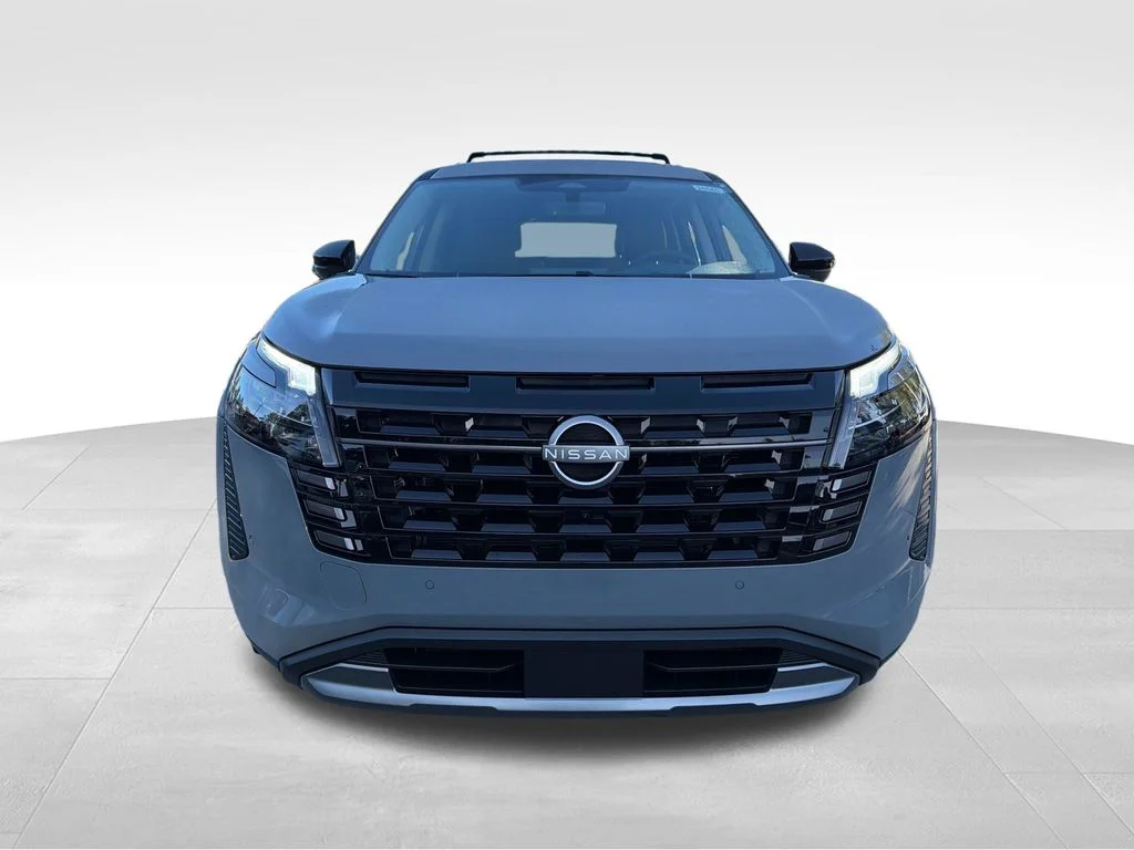 New 2026 Boulder Gray Pearl Nissan Platinum image 2
