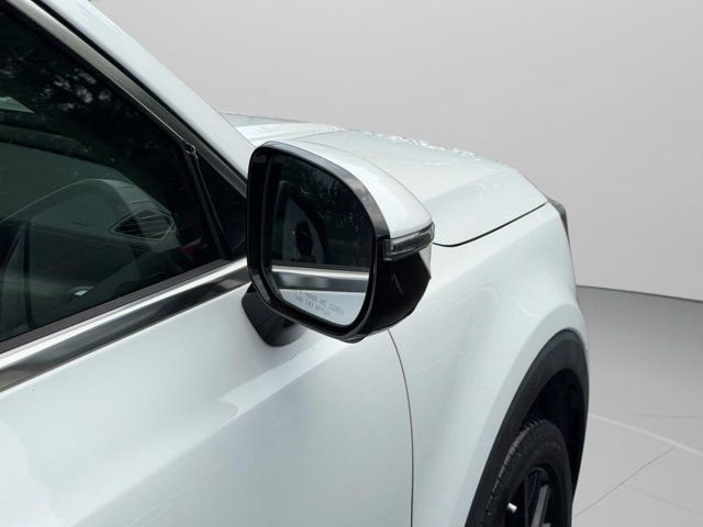 Used 2020 White Kia SX image 39