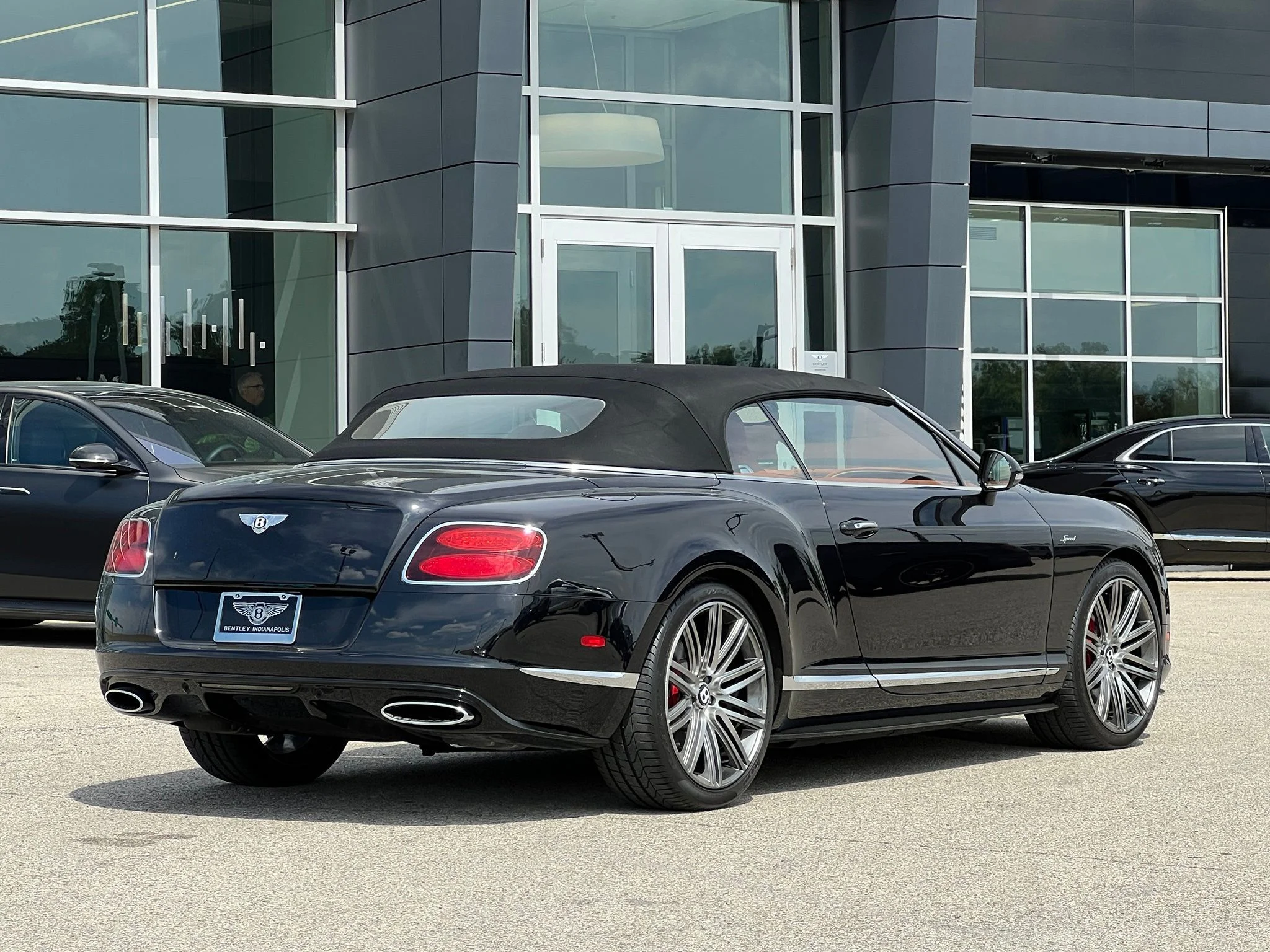 Used 2015  Bentley Speed image 6