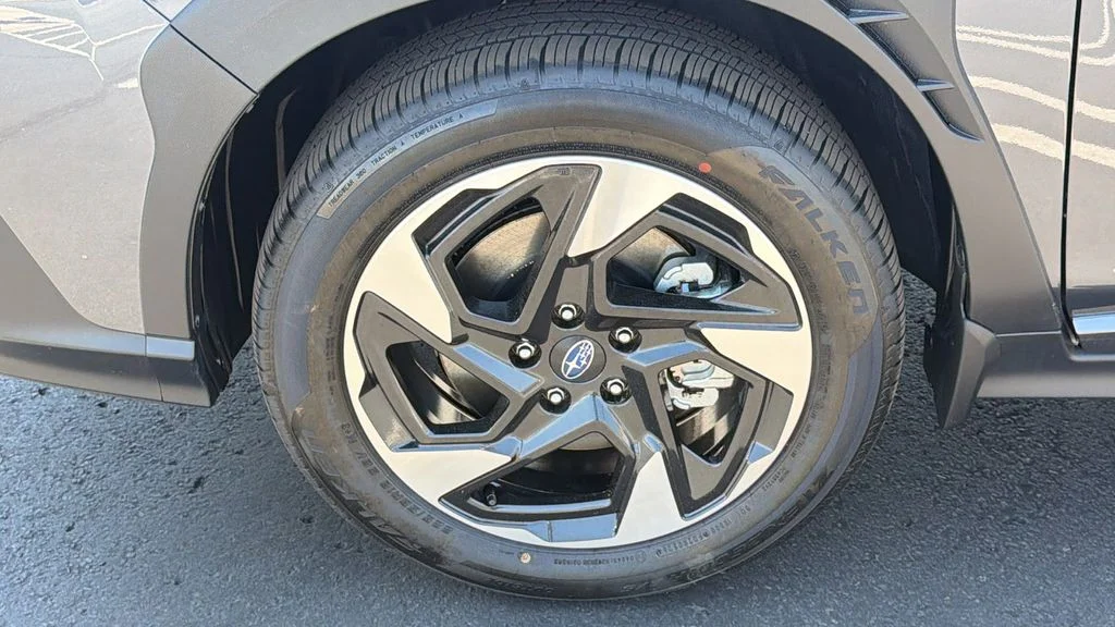 New 2026 MAGNETITE GRAY PEARL Subaru Limited image 9