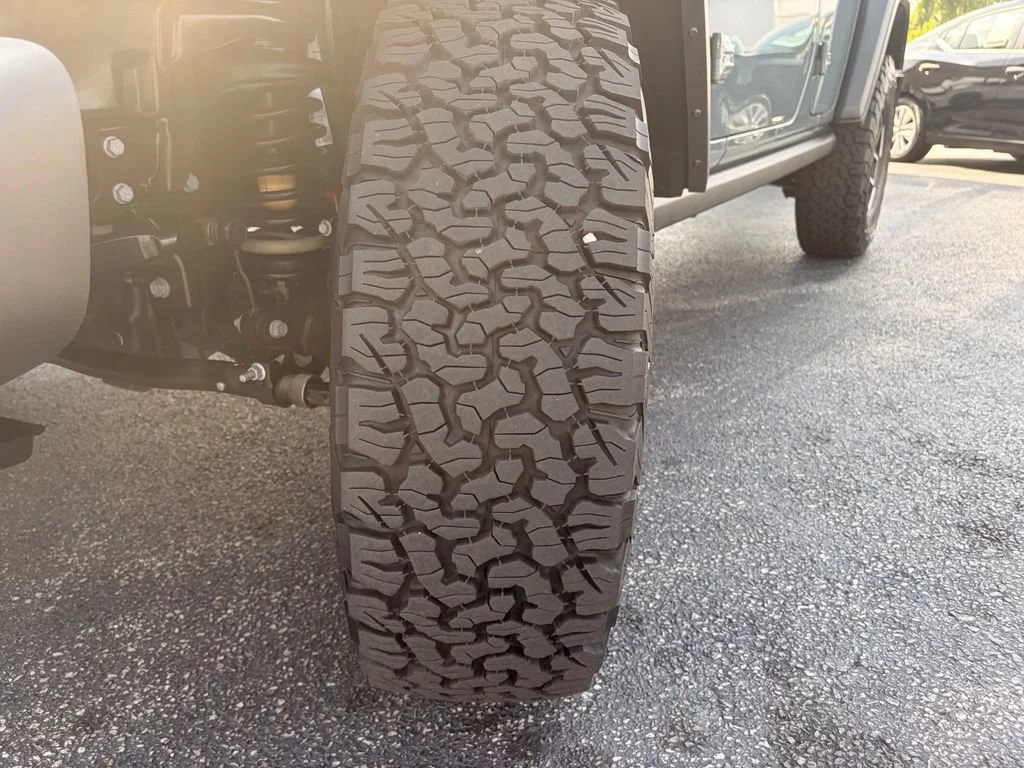 Used 2024  Jeep Rubicon image 10