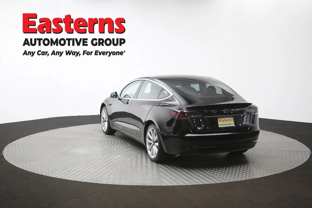 Used 2018 Black Tesla Mid Range image 60