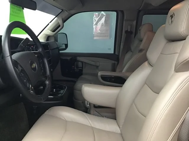 Used 2023 Special Exterior Color Chevrolet WT image 19