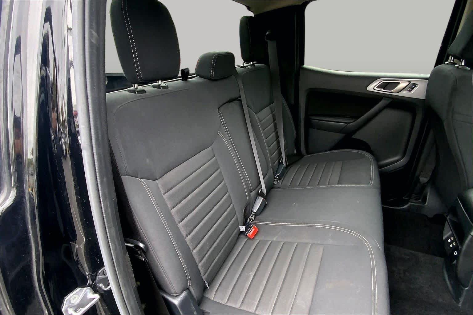 Used 2020 Shadow Black Ford XLT image 18