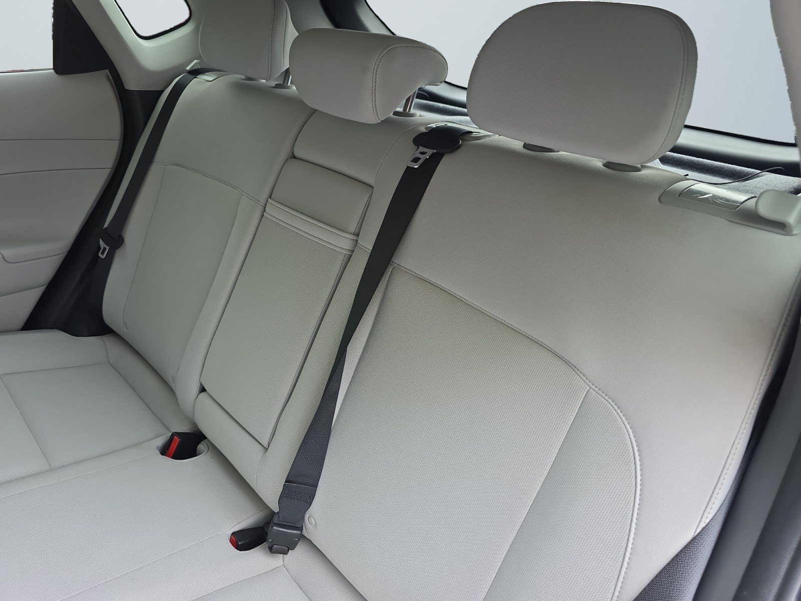 2024 Hyundai Kona SEL - Photo 13