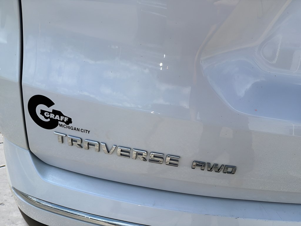 Certified Used 2023 Iridescent Pearl Tricoat Chevrolet Premier image 24