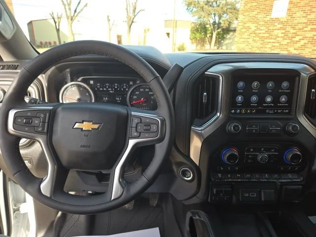 Used 2022 Summit White Chevrolet LTZ image 14