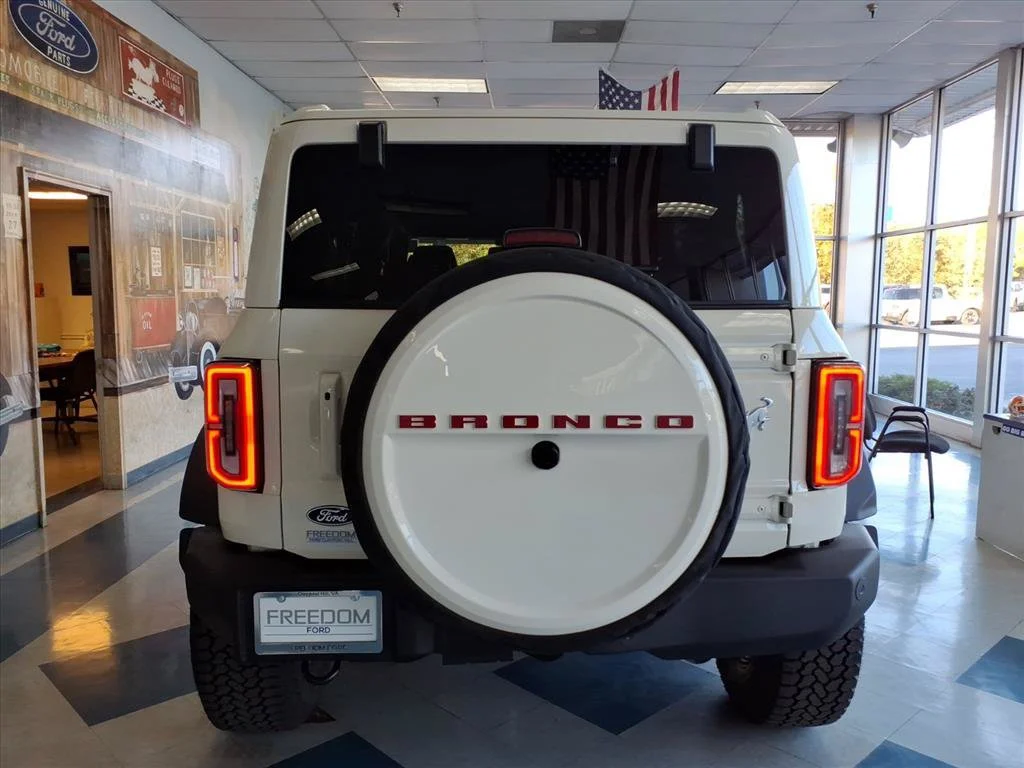 New 2026 Wimbledon White Ford Outer Banks® image 7