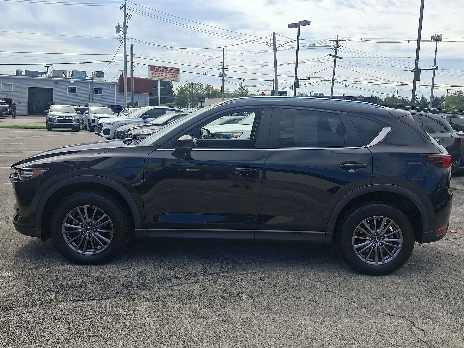 Used 2017 Black Mazda Touring image 5