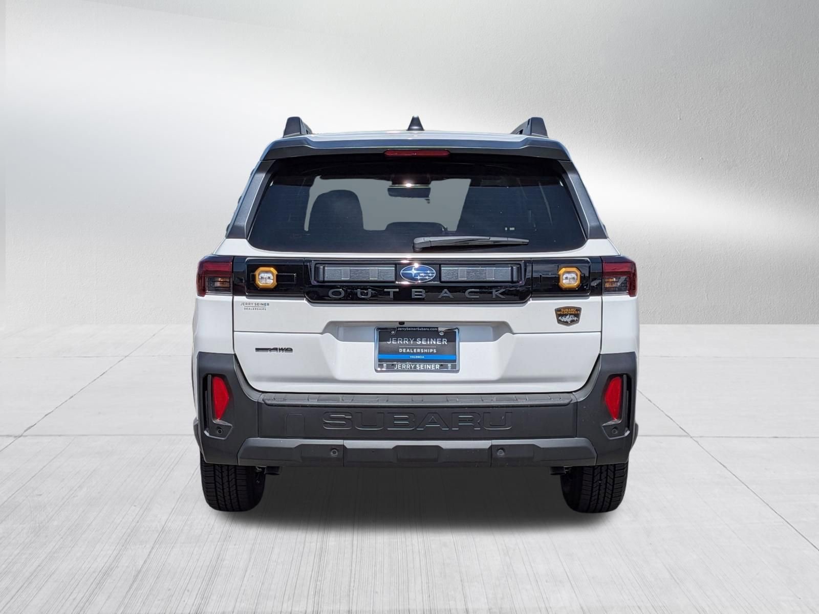New 2026 CRYSTAL WHITE PEARL Subaru Wilderness image 9