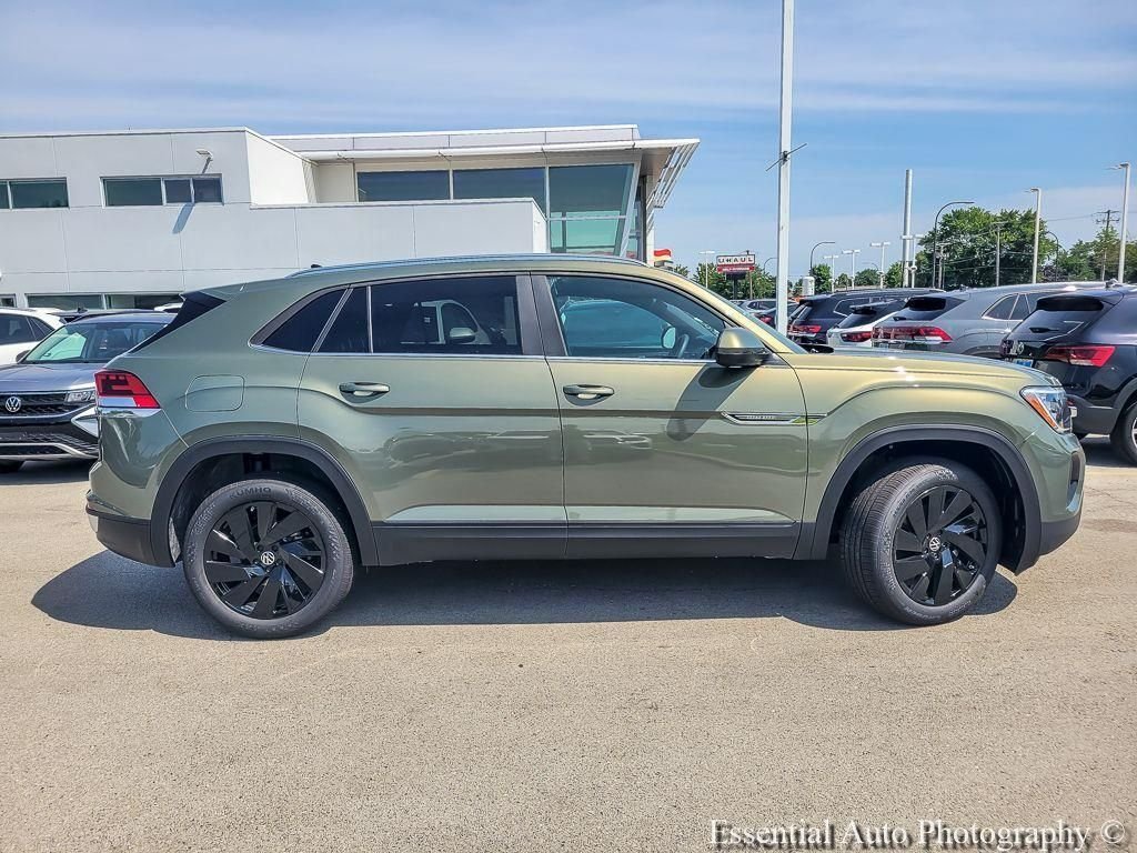 New 2026 Avocado Green Pearl Volkswagen 2.0T SE w/Technology image 7