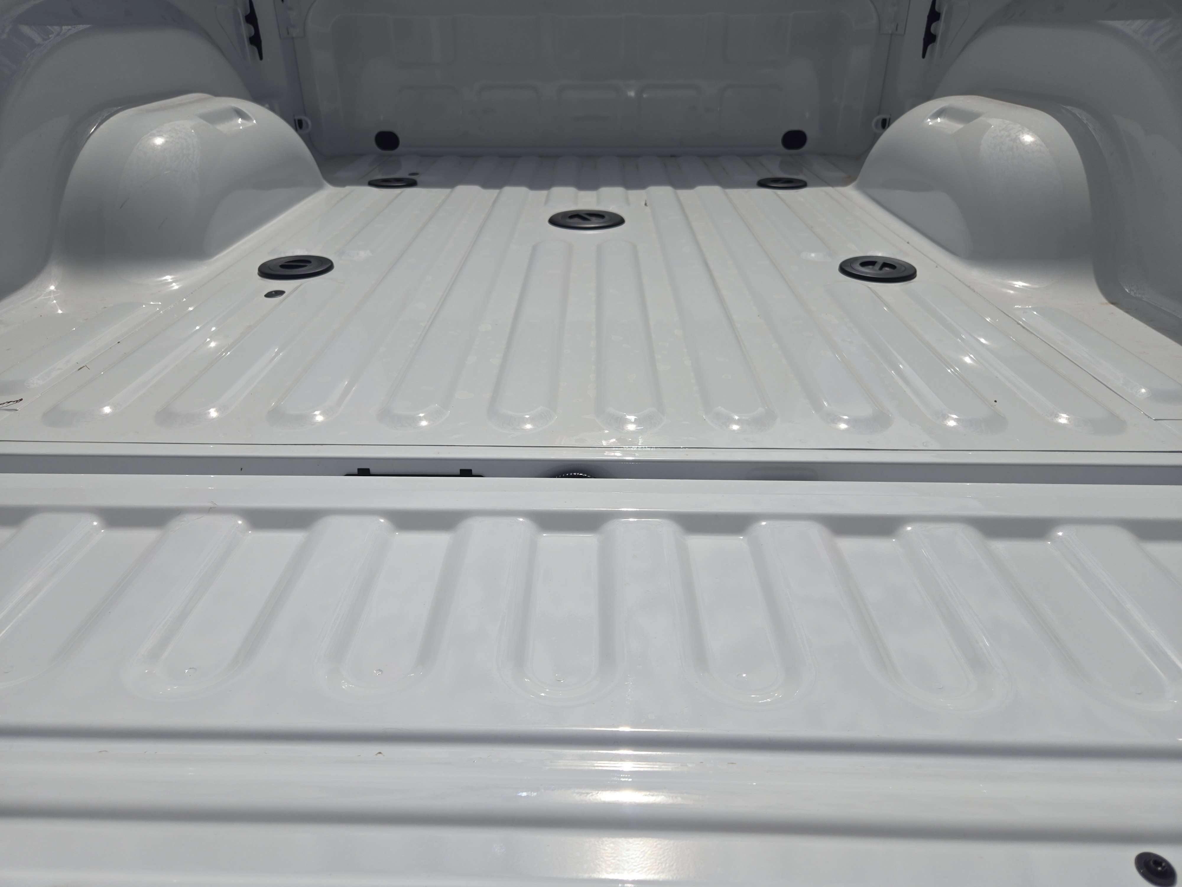 New 2026 Bright White Clearcoat RAM Tradesman image 24