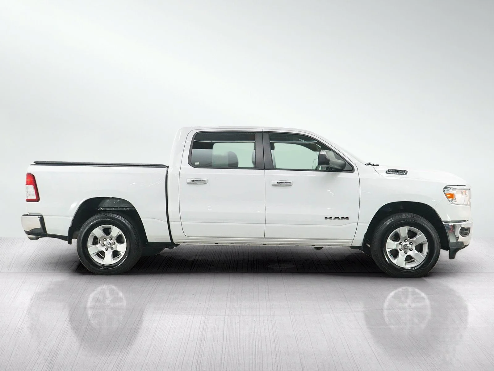 Used 2020 Bright White Clearcoat Ram Big Horn/Lone Star image 6