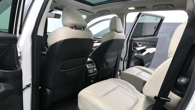 Used 2020 White Subaru Limited image 20