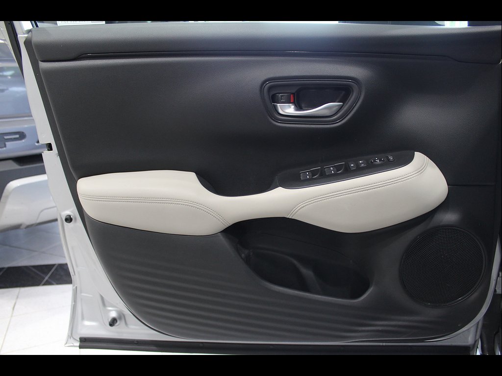 2023 Honda HR-V LX - Photo 15