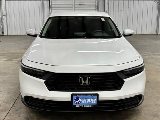 Used 2024  Honda LX image 2