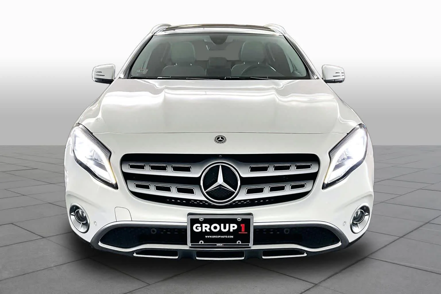 Used 2018 Polar White Mercedes-Benz GLA 250 image 4