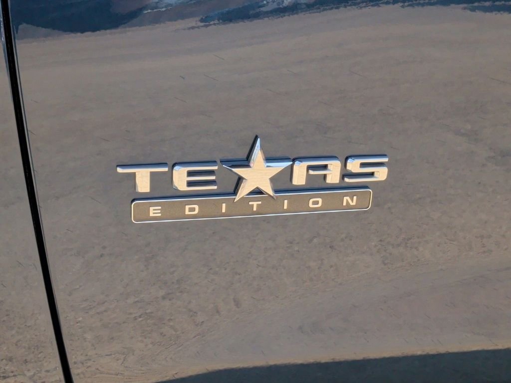 Used 2022 Blue Chevrolet LTZ image 52