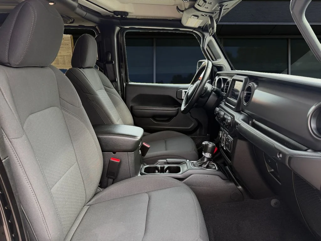 Certified Used 2022 Black Clearcoat Jeep Sport image 6