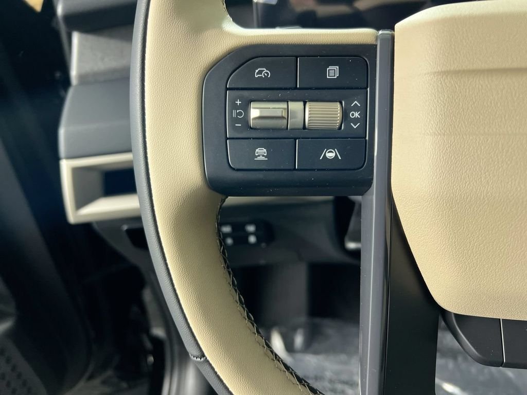 New 2027 Ebony Black Kia EX image 16