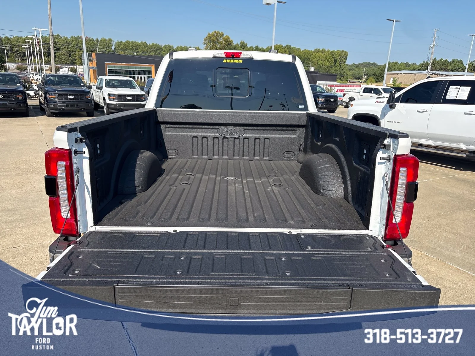 New 2026 Star White Metallic Tri-Coat Ford F-250® King Ranch® image 36