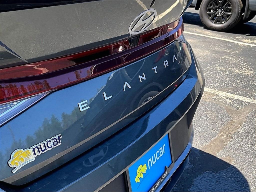 2025 Hyundai Elantra SEL - Photo 26