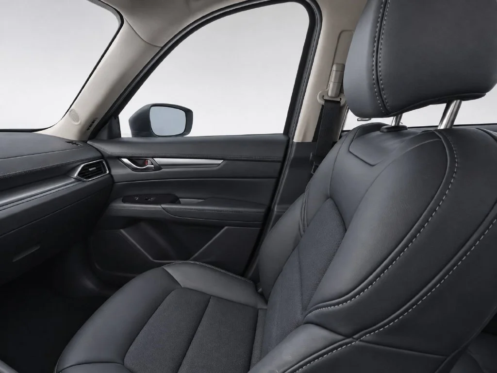 Used 2020 Blue Mazda Touring image 29