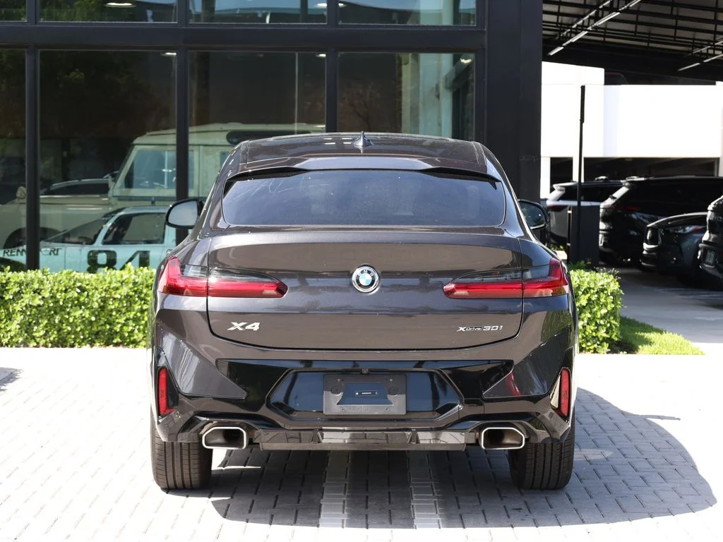 2025 BMW X4 30i - Photo 6