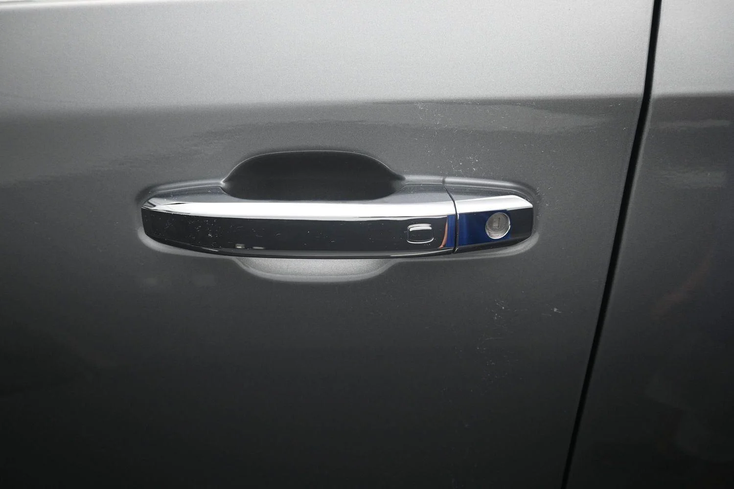 Used 2025 Sterling Gray Metallic Chevrolet LTZ image 21