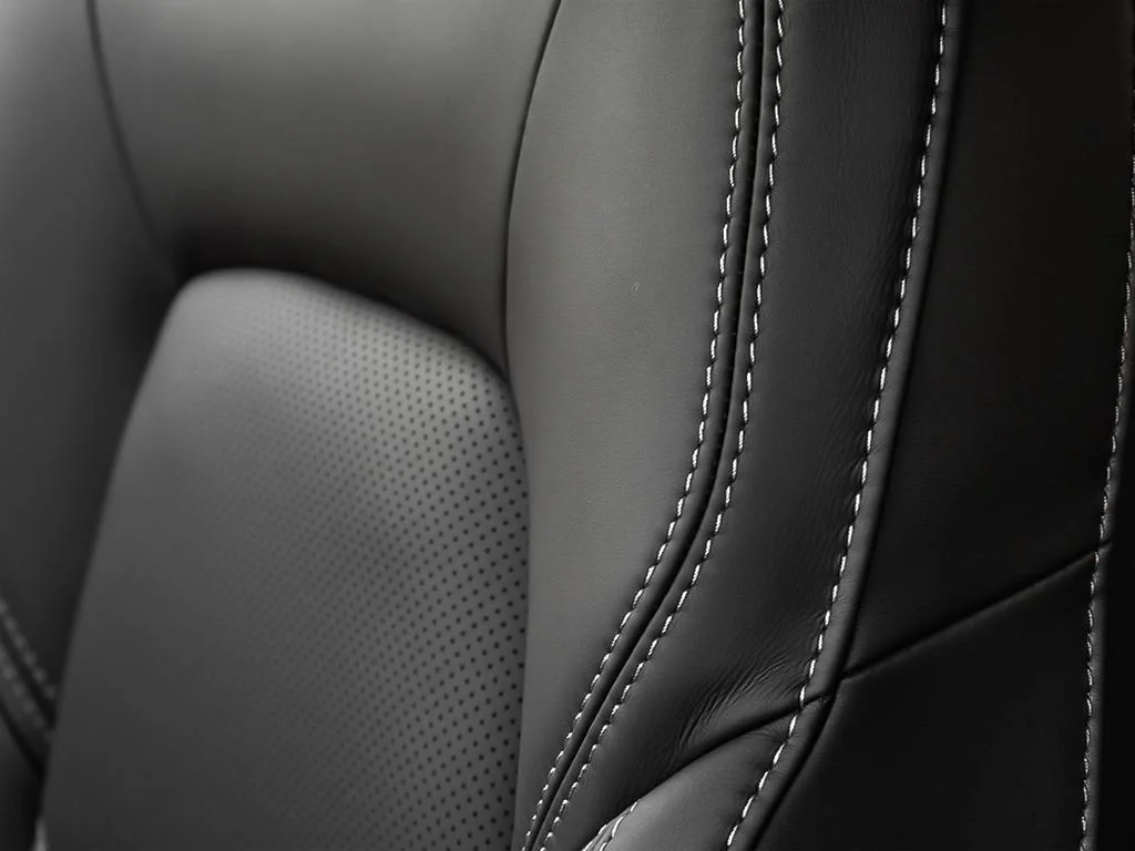 New 2025 Rhodium White Metallic Mazda Signature Company Car Clearance. Save with a demo! image 20