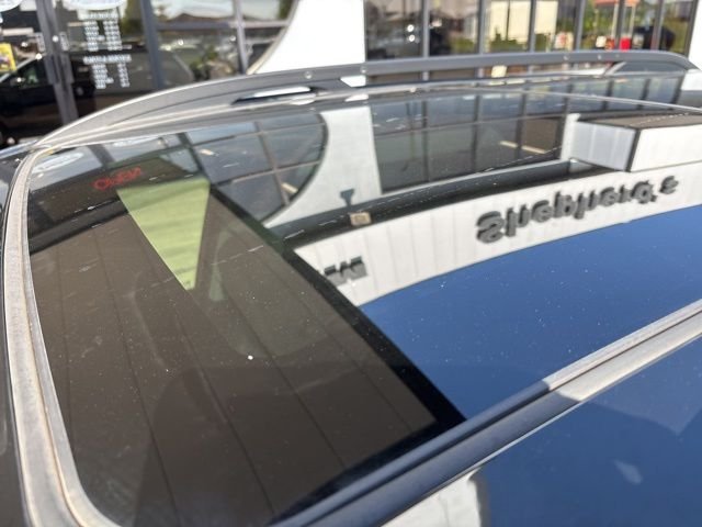 Used 2022 Black Chevrolet LT image 5
