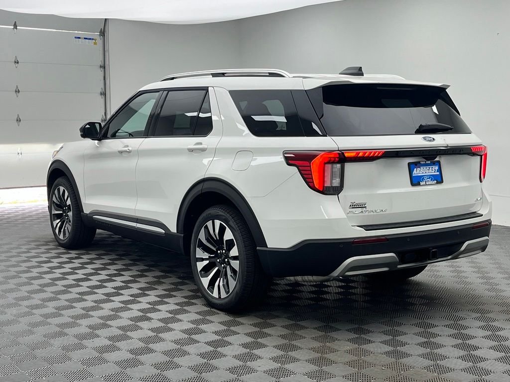 New 2026 White Ford Platinum image 14